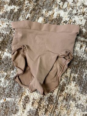SKIMS Sculpting High-Waist Briefs in Nude Tan
